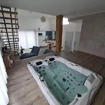 Emlavie - Maison Familiale Ou Loft - A 3km Futuroscope Сasa de vacaciones *