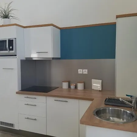 Emlavie - Maison Familiale Ou Loft - A 3km Futuroscope Chasseneuil-du-Poitou