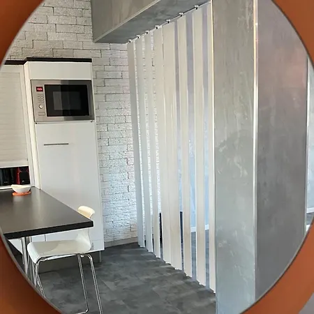 Lofts Emlavie - Locations Avec Privatifs - Futuroscope A 5 Mn - Arena Et Aquascope Holiday home *