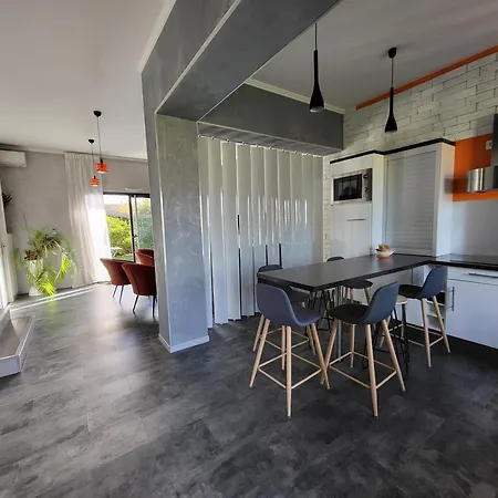 Emlavie - Maison Familiale Ou Loft - A 3km Futuroscope Сasa de vacaciones