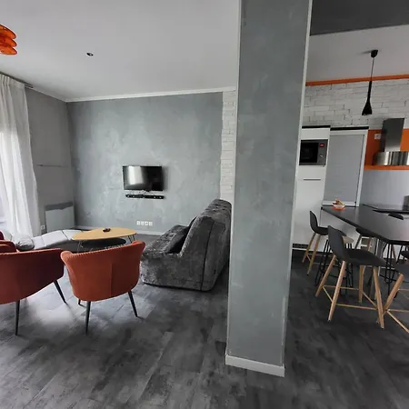Feriehus Emlavie - Maison Familiale Ou Loft - A 3km Futuroscope *
