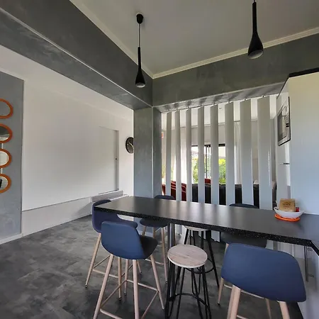 Сasa de vacaciones Emlavie - Maison Familiale Ou Loft - A 3km Futuroscope Chasseneuil-du-Poitou