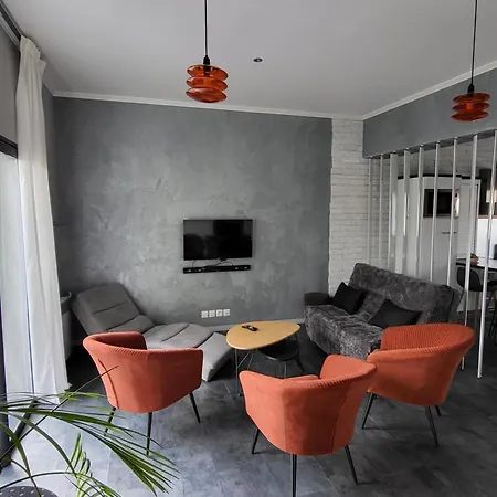 Emlavie - Maison Familiale Ou Loft - A 3km Futuroscope *