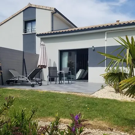 Emlavie - Maison Familiale Ou Loft - A 3km Futuroscope Feriehus *